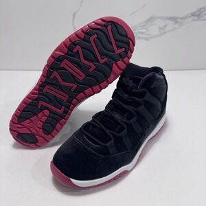 Nike Air Jordan 11 Retro Velvet Bred PS Size 3Y Pre-School Black Red